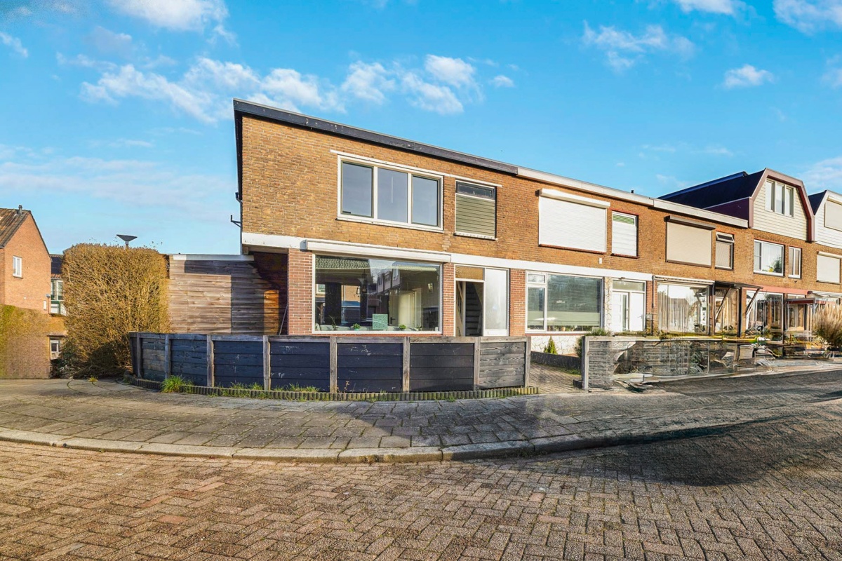 Roodenburgstraat 30 , HENDRIK-IDO-AMBACHT